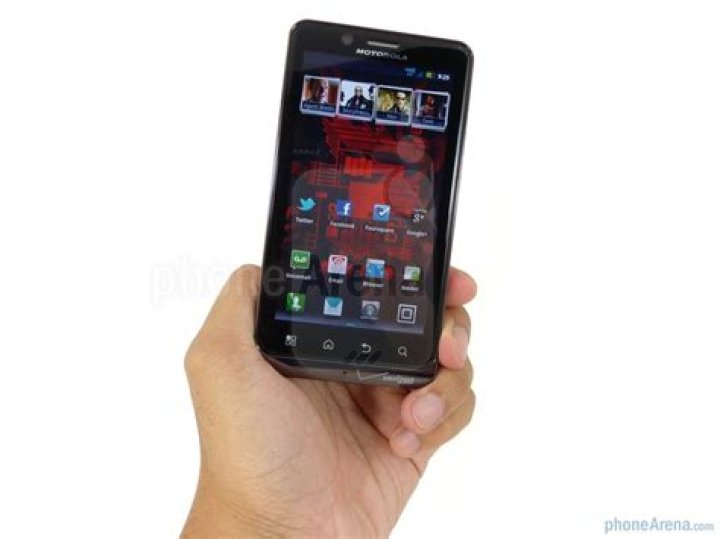 Does Droid Bionic have 4G?