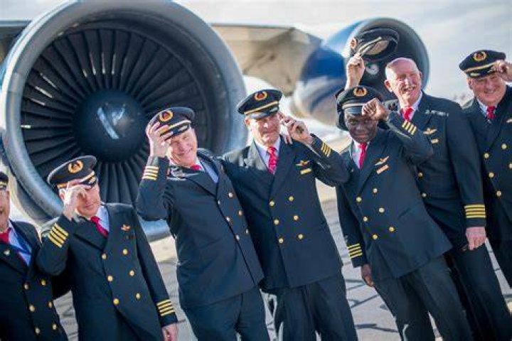 How much profit does Delta make a year?