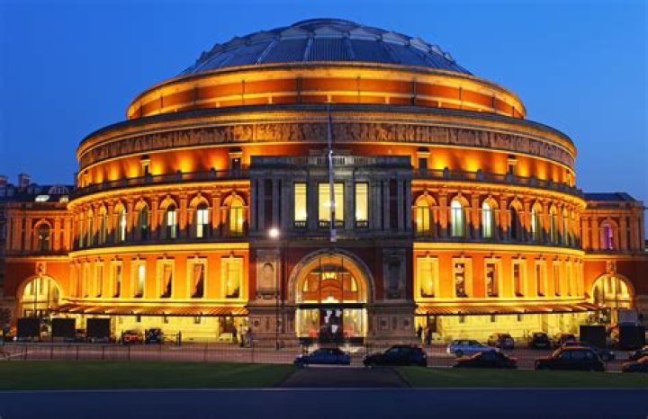 Where is there free parking near Royal Albert Hall?